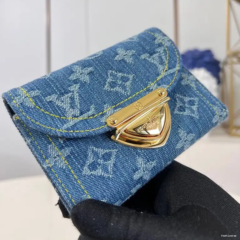 Fashionrepsfam ru Bags LV 2401YA0061 0704